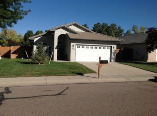 1010 Maplecrest Dr, Pueblo, CO 81005