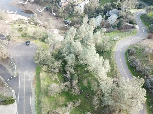 4671 Lakeshore Dr, Copperopolis, CA 95228