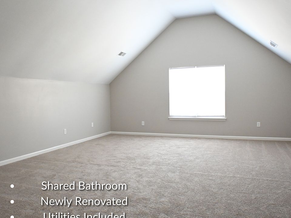 Bedroom + Amenities