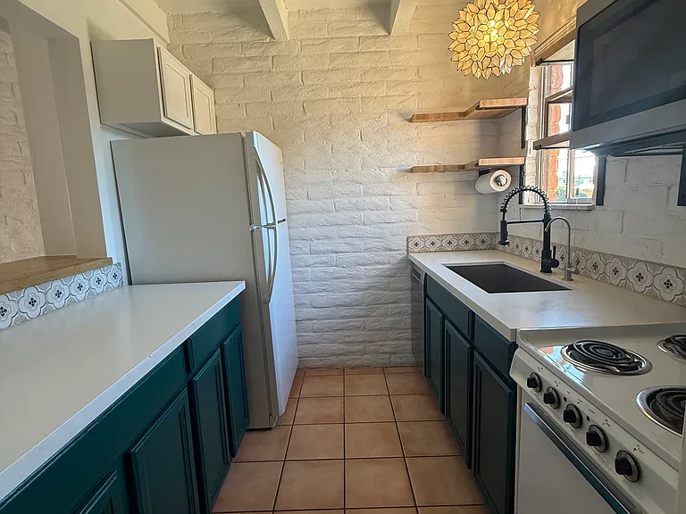 3022 N 32nd St #58 — Photo 3