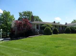 632 Simich Dr, Seven Hills, OH