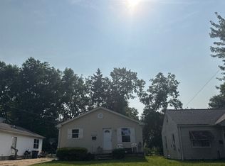 1205 Packard Dr, Akron, OH 44320