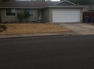 1968 Page St, Medford, OR 97504