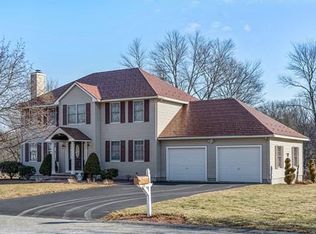 11 Small Rd, Dracut, MA 01826