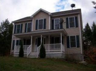 31 Winterberry Ln, Weare, NH 03281
