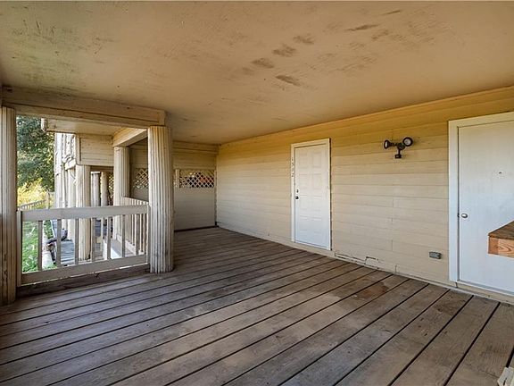 3rd image of 4401 River Valley Dr APT 1302