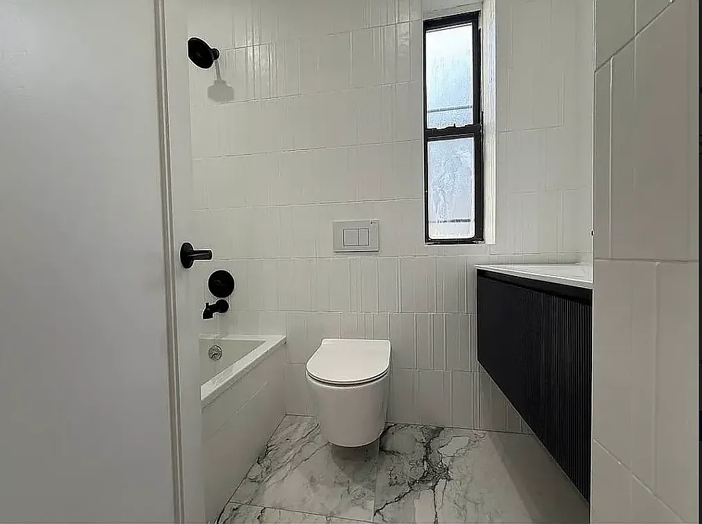 293 Franklin Avenue — Photo 3