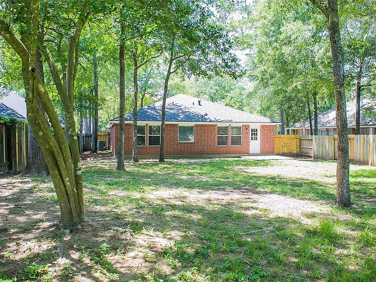 91 Genesee Ridge Dr — Photo 30
