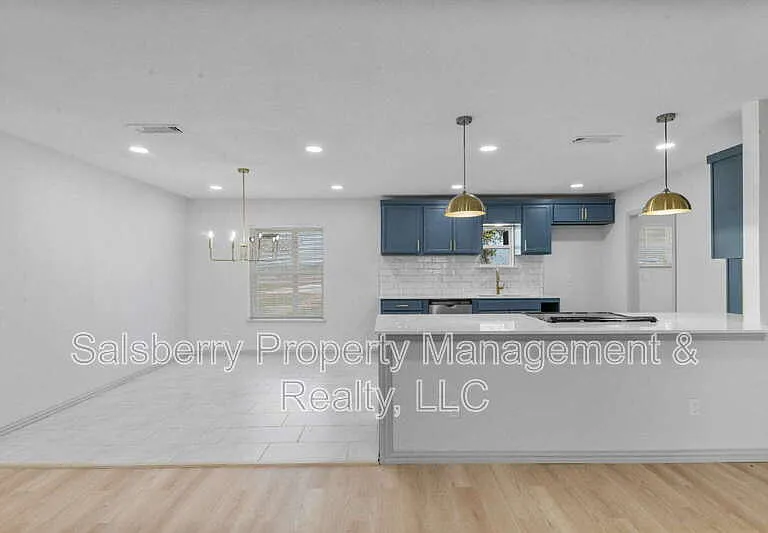 3137 S FM 200 — Photo 5