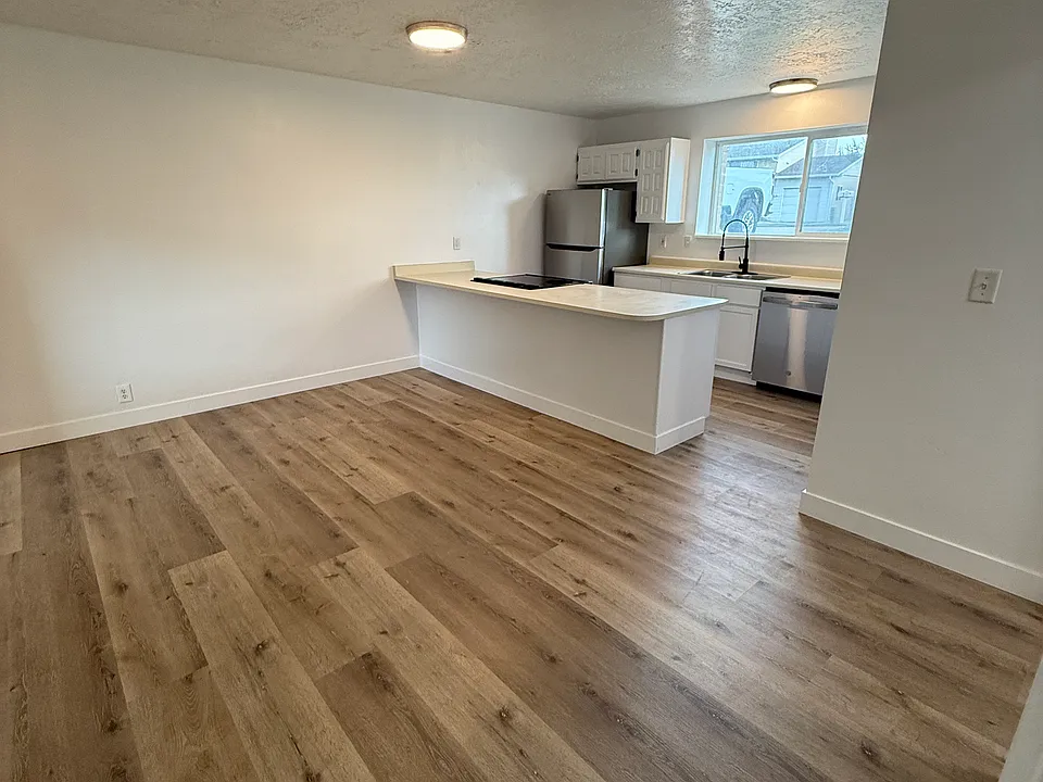 Great room showing kitchen