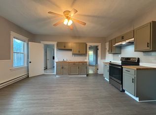 112 Central St #3, Ansonia, CT 06401