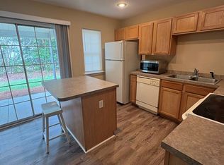 242 West Sq, Bluffton, SC 29910