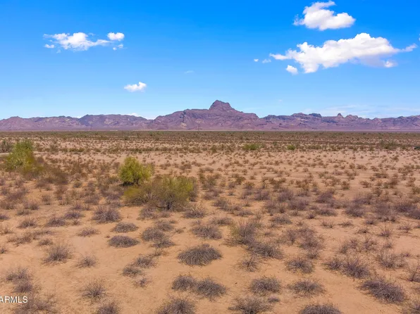 53800 W Butler Road #12, Tonopah, AZ 85354