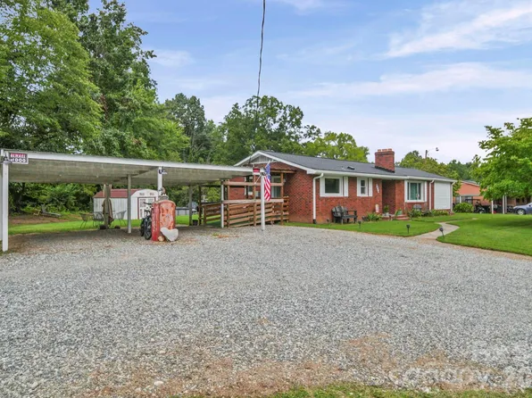 1030 Lippard Rd, Salisbury, NC 28146