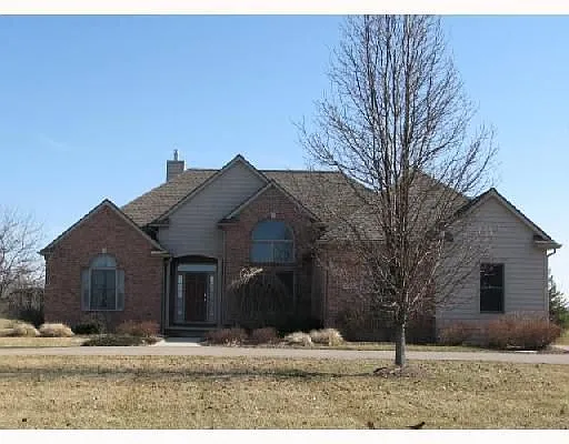 2413 Moors Ct photo 1