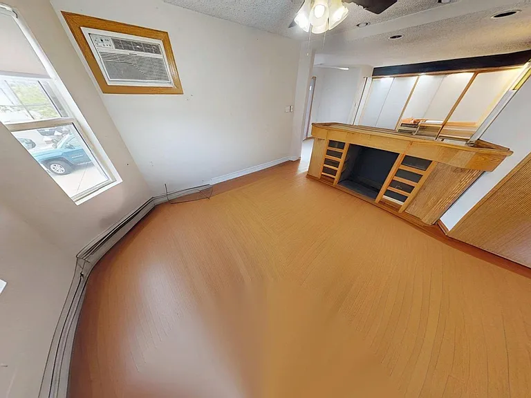27 Princeton St #1 — Photo 25