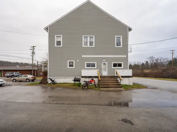 1100 Karns Ave, Latrobe, PA 15650
