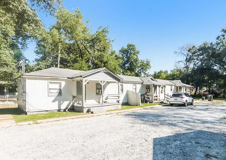 824 Winston Rd