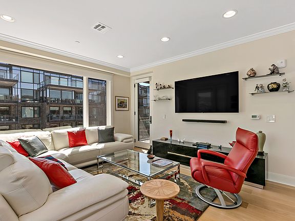 3rd image of 45 Hudson View Way APT 300
