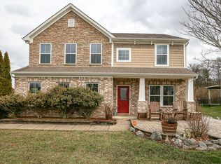 2002 Oak Dr, Murfreesboro, TN 37128