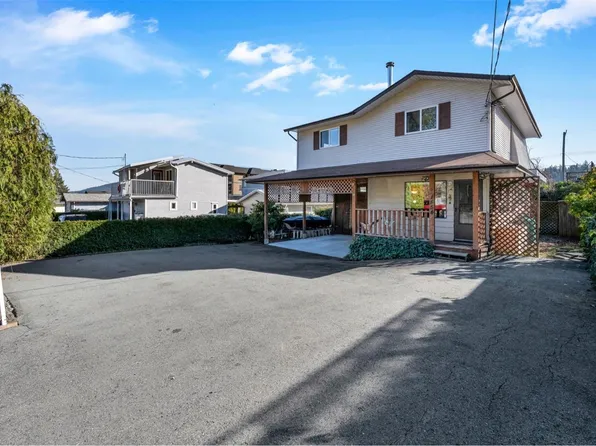 1554 Chaplin St, North Cowichan, BC V0R 1R0