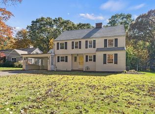 61 Alderbrook Ln, West Springfield, MA 01089