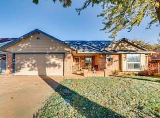 9816 S Hillcrest Dr, Oklahoma City, OK 73159