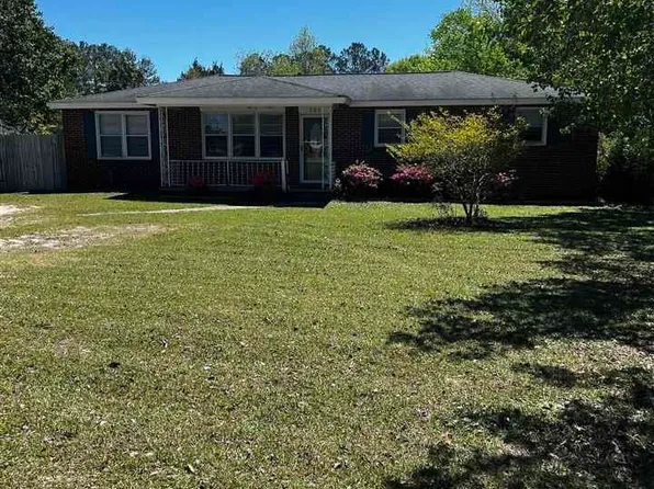 203 Fairview Ct, Hartsville, SC 29550
