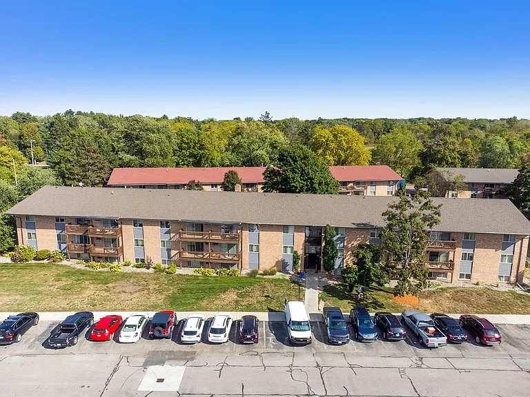 Berrytree Apartments — Photo 17