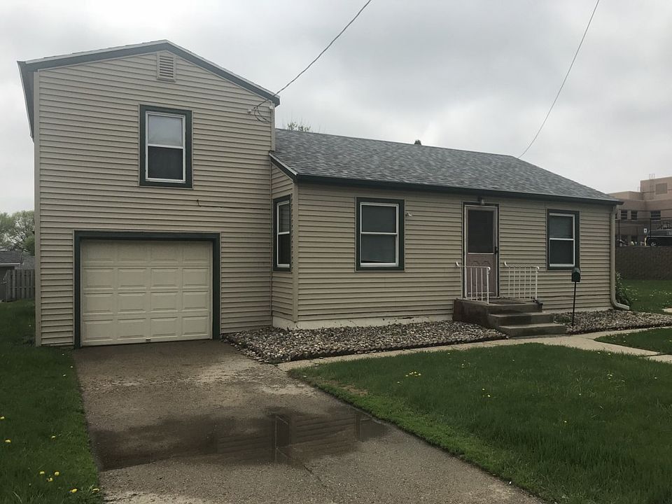 1st image of 3716 Glenn Ave