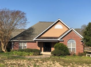 421 Steele Rd, Starkville, MS 39759