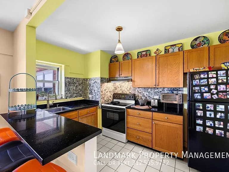 4980 N Marine Dr #1234 — Photo 4
