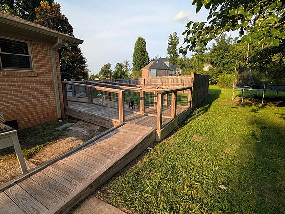 3rd image of 5521 Timber Hill Rd