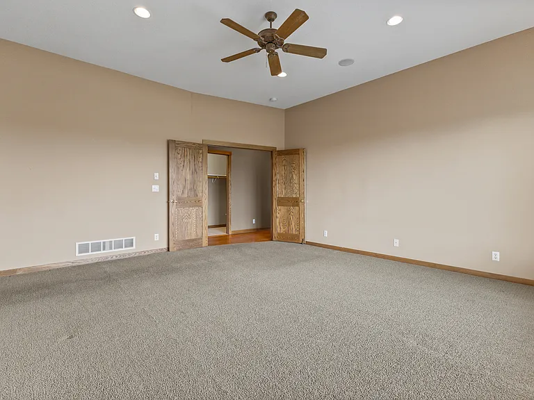 11435 Kenyon Ct NE — Photo 30