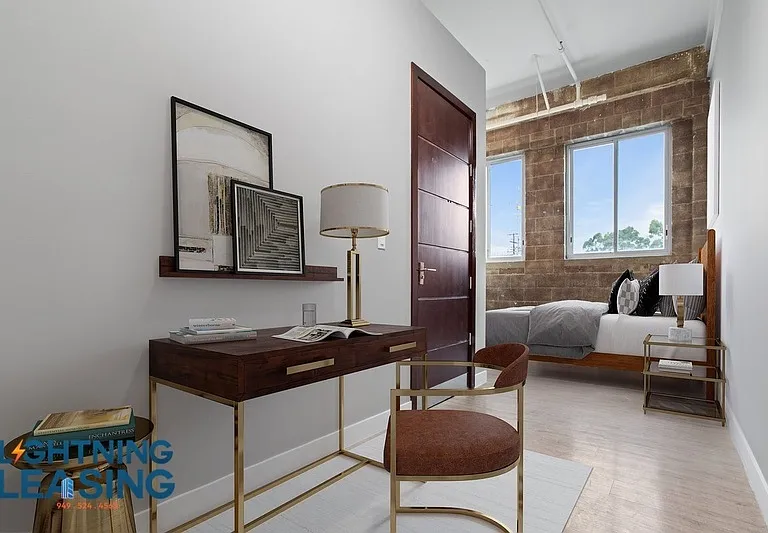 3751 S Hill St #207 — Photo 3