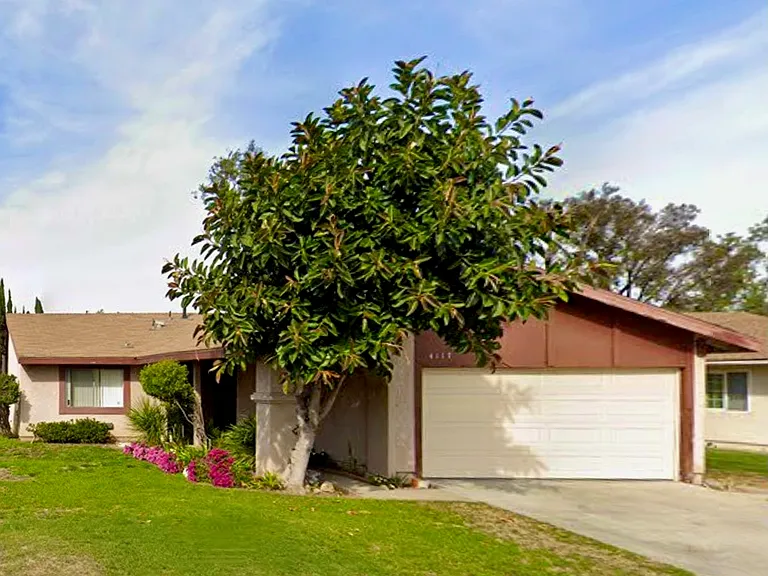 4117 E Bainbridge Ave — Photo 1