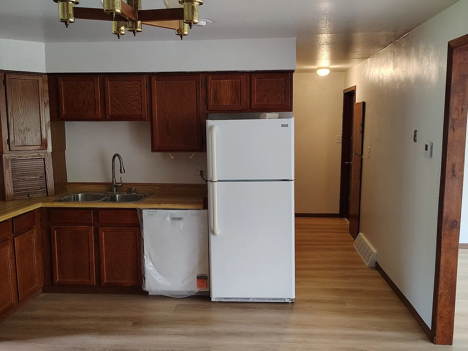 2 bed, 900 sqft, $1,500 — Photo 3