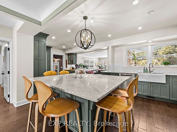 4th image of 1301 Wayne Rd