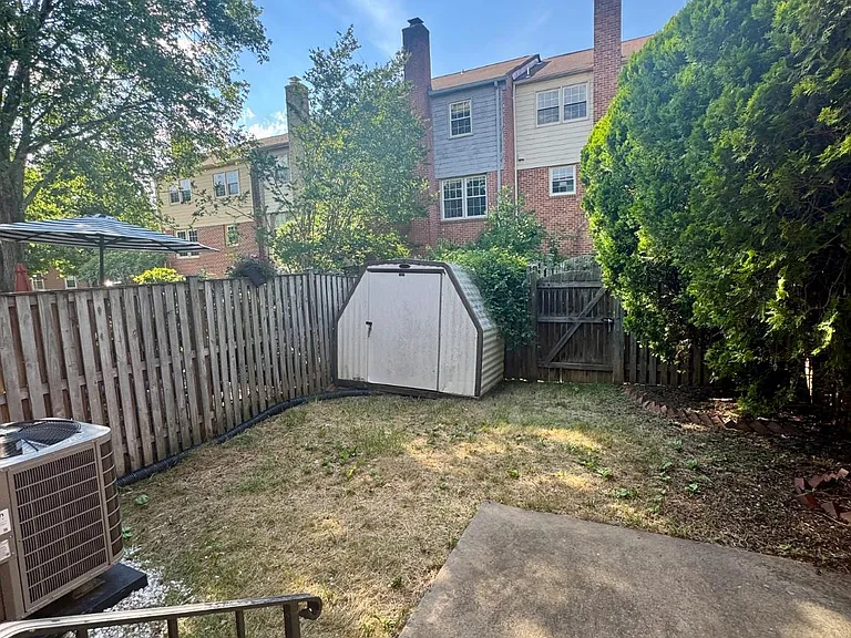 10216 Provincetown Ct — Photo 13