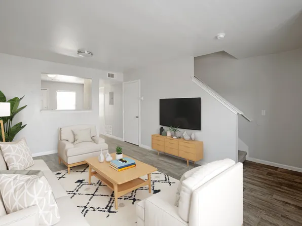 The Bluffs at Tierra Contenta