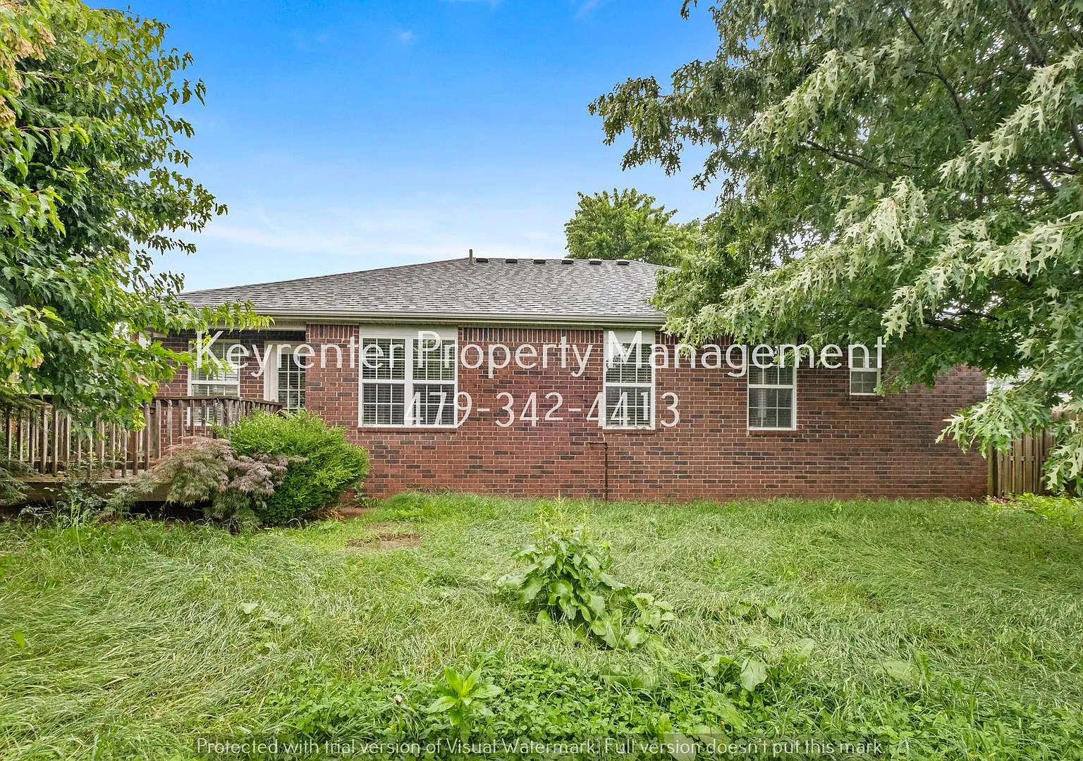 Stylish 3 Bed, 2 Bath Retreat with Modern Touches & Fenced Yard! — Photo 2
