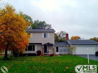 5315 Deland Rd, Flushing, MI 48433