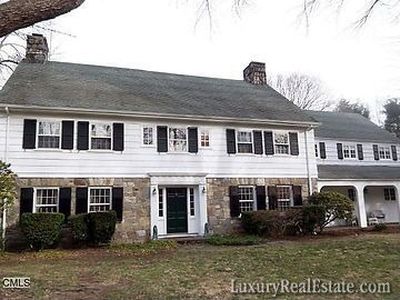 145 Lakewood Dr, Fairfield, CT, 06824