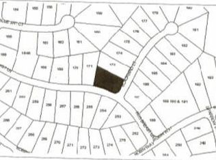 118 Red Breast Ct, Lackawaxen, PA 18435