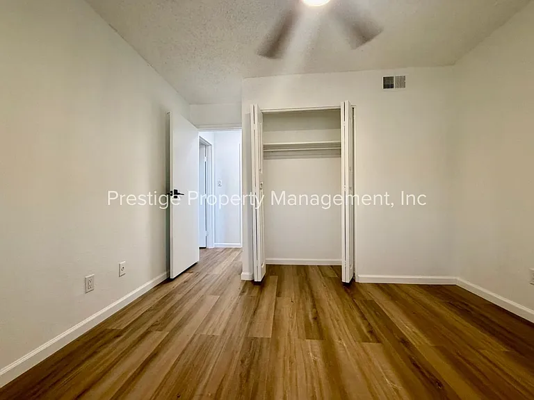 6331 N Barcelona Ct #921 — Photo 17