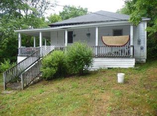 164 Red Hill Rd, Livingston, KY 40445