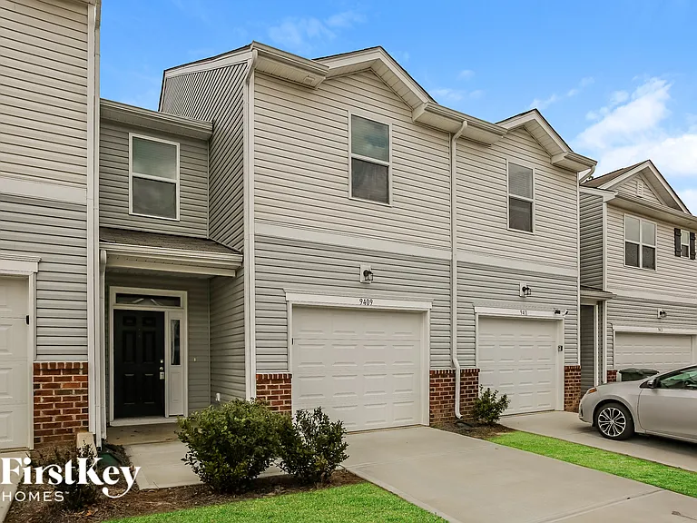 9409 Coddle Ct NW — Photo 3