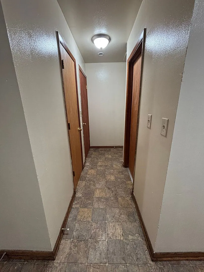 10720 W. Villard Ave. — Photo 4