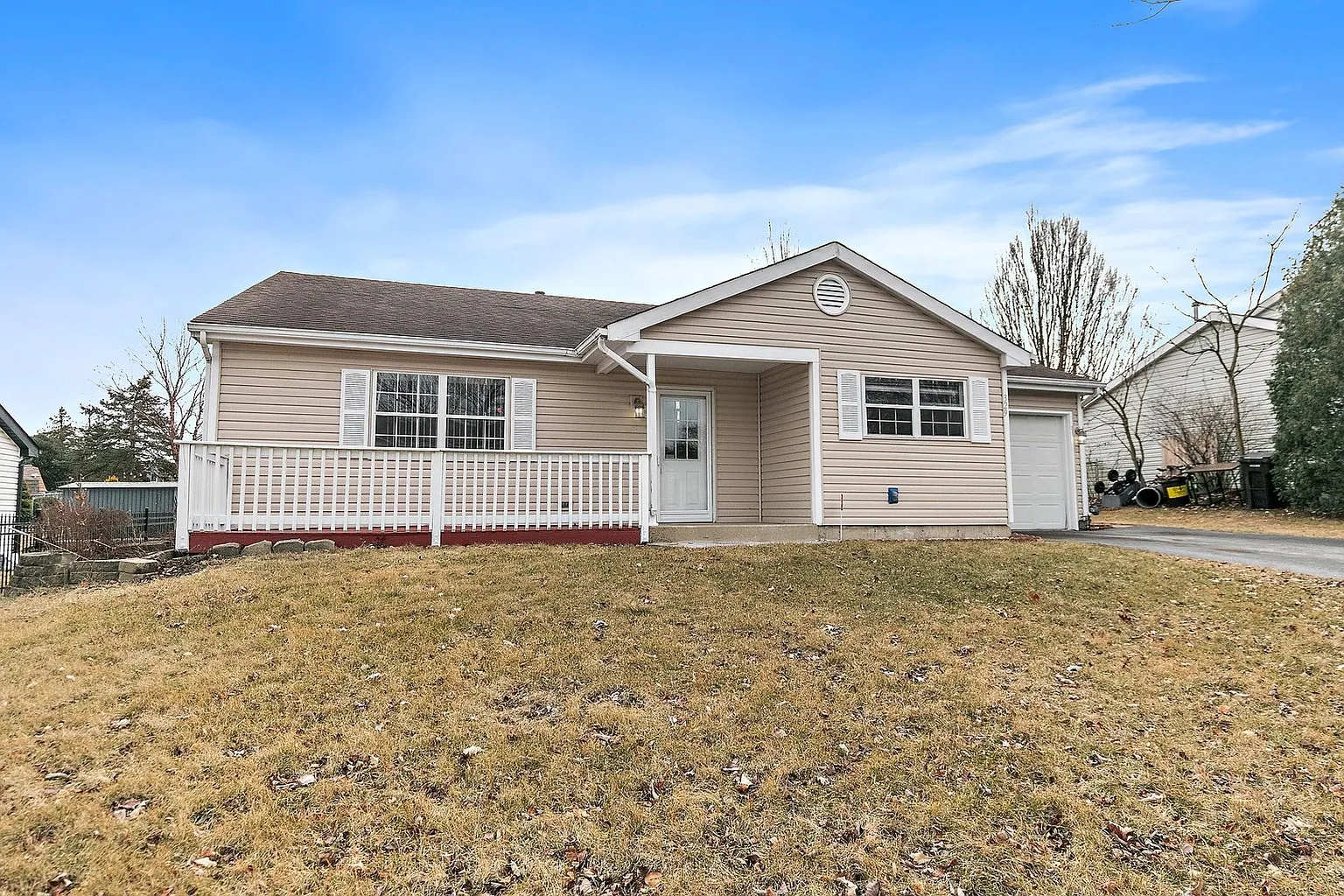 329 Chrisman Dr photo 1