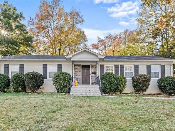 4408 Emory Ln, Charlotte, NC 28211